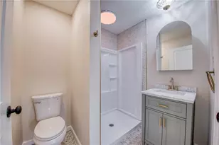 319 McKim St, Zelienople, PA 16063 - Photo 21