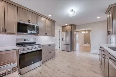 319 McKim St, Zelienople, PA 16063 - Photo 7