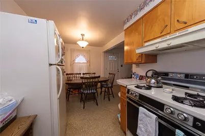 420 Violet Dr, Lower Burrell, PA 15068 - Photo 5