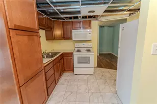 112 Colonial Ln, North Union Township, PA 15401 - Photo 35