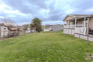 112 Colonial Ln, North Union Township, PA 15401 - Photo 9