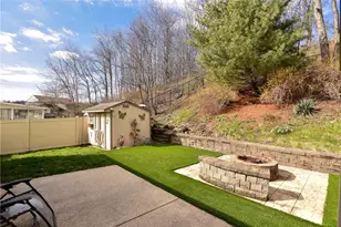 547 Cresthaven Dr, Pittsburgh, PA 15239 - Photo 19