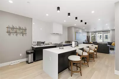 240 E Jefferson St, Pittsburgh, PA 15212 - Photo 21