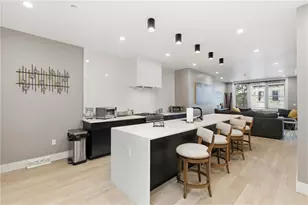 240 E Jefferson St, Pittsburgh, PA 15212 - Photo 21