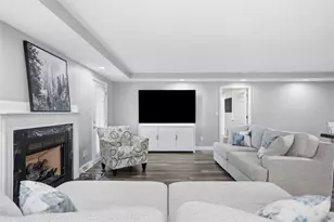 2339 Mcdevitt Rd, Pittsburgh, PA 15143 - Photo 15