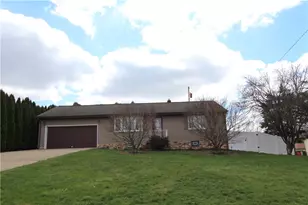 415 Mercury St, Derry Township, PA 15650 - Photo 1