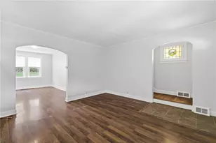 2721 Pyramid Ave, Pittsburgh, PA 15227 - Photo 7