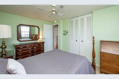 185 Princeton Dr, Center Township, PA 15001 - Photo 27