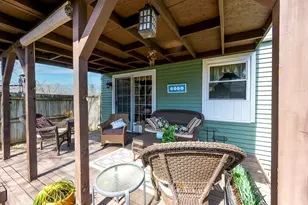 185 Princeton Dr, Center Township, PA 15001 - Photo 5