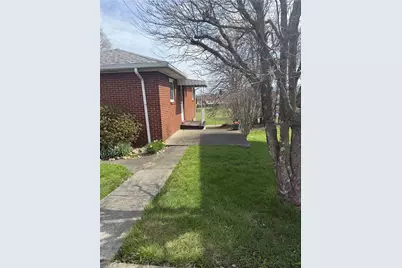 112 Easy St, Uniontown, PA 15401 - Photo 3