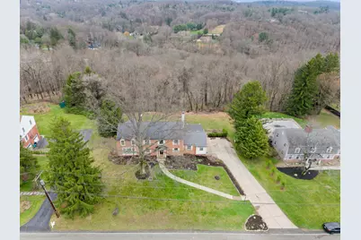 131 Wilmar Drive, Pittsburgh, PA 15238 - Photo 3