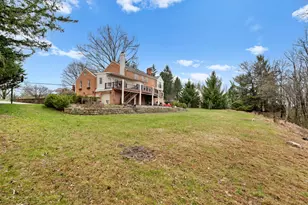 131 Wilmar Dr, Pittsburgh, PA 15238 - Photo 5