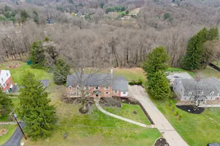 131 Wilmar Dr, Pittsburgh, PA 15238 - Photo 3
