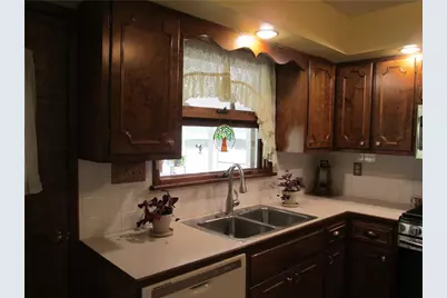 4717 Ellwood Road, Wayne Township, PA 16101 - Photo 5