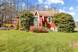 891 Main St, Addison Boro, PA 15411 - Photo 1