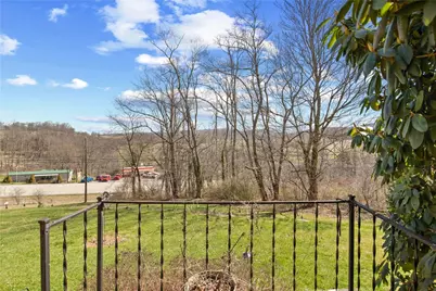 891 Main Street, Addison Boro, PA 15411 - Photo 25