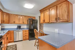 245 Wyngate Rd, Moon/Crescent Twp, PA 15108 - Photo 19