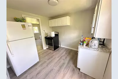 6800 Grand Ave #9, Neville Twp, PA 15225 - Photo 3