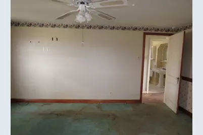 444 Franklin Farms Rd, North Franklin Township, PA 15301 - Photo 7