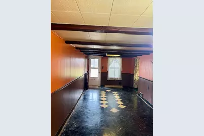 201 Hillvue Dr, Twp of But SE, PA 16001 - Photo 3