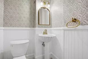 516 Eau Claire St, Butler, PA 16001 - Photo 15