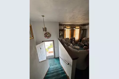 5366 Brownsville Rd, Pittsburgh, PA 15236 - Photo 7