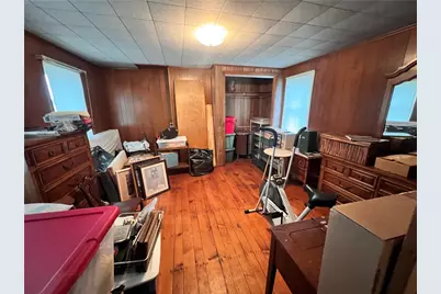 24 N Mill St, New Salem, PA 15468 - Photo 11