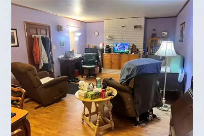 24 N Mill St, New Salem, PA 15468 - Photo 3