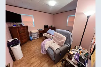 24 N Mill St, New Salem, PA 15468 - Photo 7