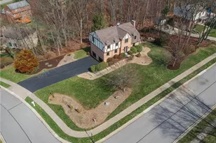 2558 Country Side Ln, Pittsburgh, PA 15090 - Photo 39