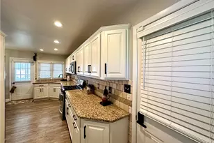 12 Cochran Dr, Neshannock Township, PA 16105 - Photo 11