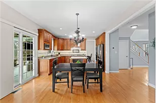 237 Morning Grove Ln, Adams Township, PA 16059 - Photo 9