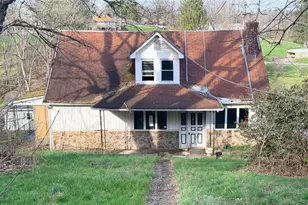 35 Florence Ave, Burgettstown Boro, PA 15021 - Photo 1