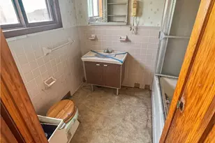 35 Florence Ave, Burgettstown Boro, PA 15021 - Photo 5