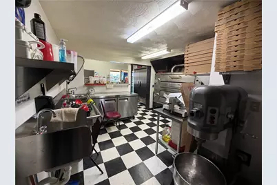 202 S. Market Street, Carmichaels-Cumberland, PA 15320 - Photo 17