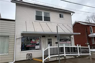 202 S Market St, Carmichaels-Cumberland, PA 15320 - Photo 1