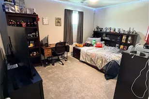 1017 Colonial Dr, Menallen Township, PA 15401 - Photo 31