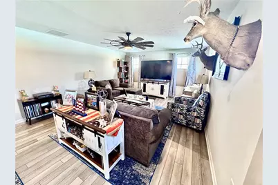 1017 Colonial Dr, Menallen Township, PA 15401 - Photo 15