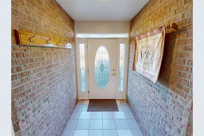 196 S Benbrook Rd, Center Township, PA 16001 - Photo 3