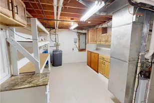 196 S Benbrook Rd, Center Township, PA 16001 - Photo 37