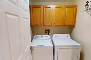 196 S Benbrook Rd, Center Township, PA 16001 - Photo 19