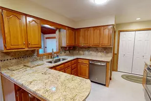 196 S Benbrook Rd, Center Township, PA 16001 - Photo 9