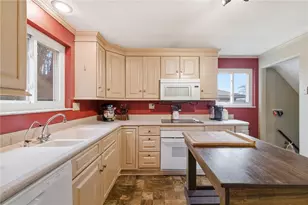 3138 Woodridge Dr, Pittsburgh, PA 15227 - Photo 13