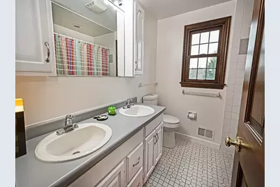 402 Dorseyville Rd, Pittsburgh, PA 15215 - Photo 19