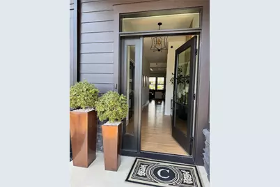 1007 Honey Locust Dr, Penn Twp, PA 15644 - Photo 7