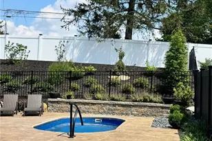 1007 Honey Locust Dr, Penn Twp, PA 15644 - Photo 39