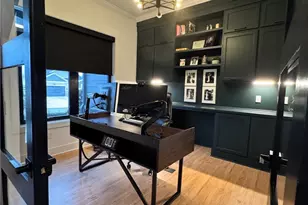 1007 Honey Locust Dr, Penn Twp, PA 15644 - Photo 11