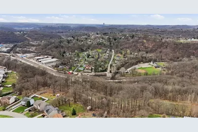 587 Kimble Dr, Pittsburgh, PA 15116 - Photo 29