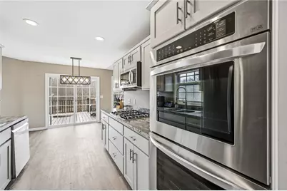 2414 Jillian Ln, Hermitage, PA 16148 - Photo 13