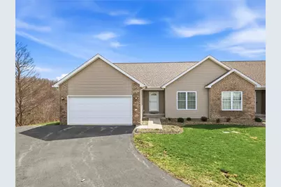 2414 Jillian Ln, Hermitage, PA 16148 - Photo 1